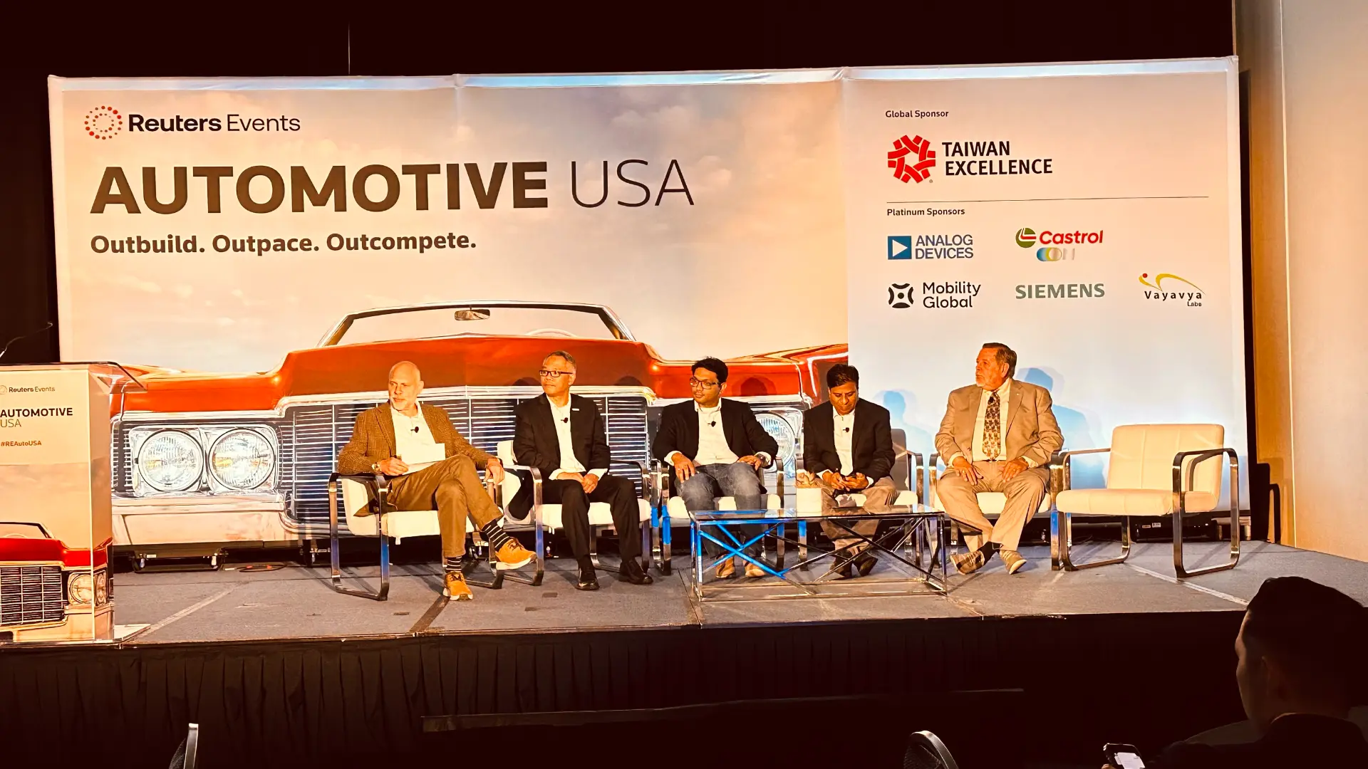 Allen Levenson moderates the SDV foundation panel at Reuters Automotive USA 2026
